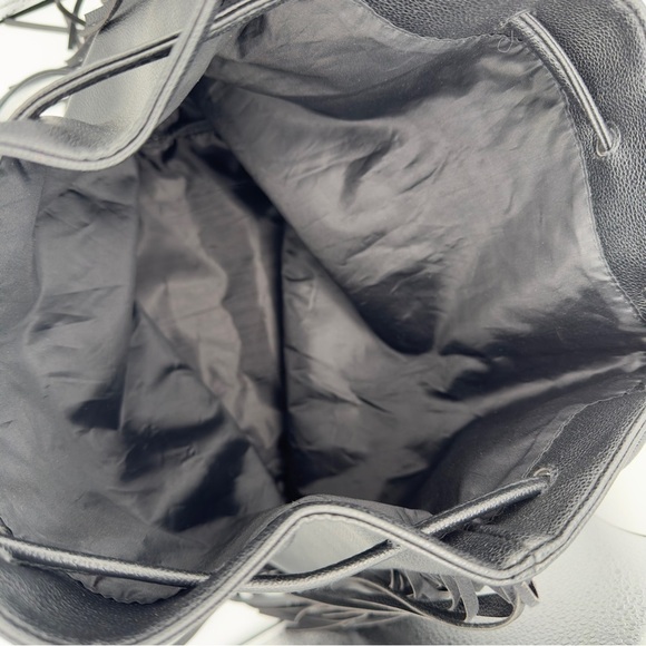 Victoria's Secret Black Faux Leather Shoulder Bucket Bag Fringe Backpack Tote - Picture 7 of 9